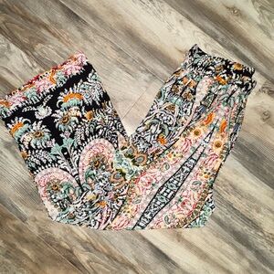 SHEIN Multicolor Floral Patterned Fabric